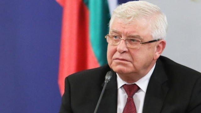 Връщат част от мерките, ако минем 200 болни на ден